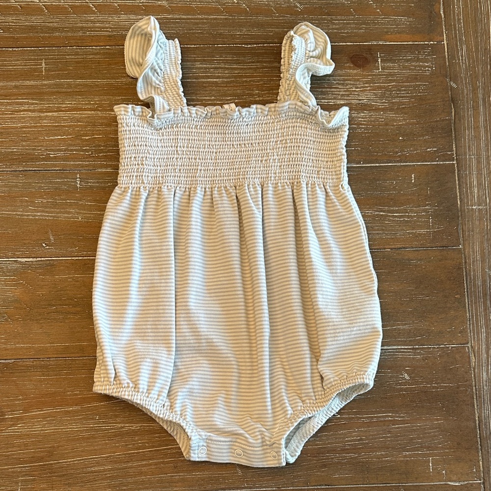 Quincy Mae Smocked Ruffle Sleeve Romper || Sky Micro Stripe